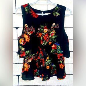 Monteau Layered Front Knot Floral Top Sz Large